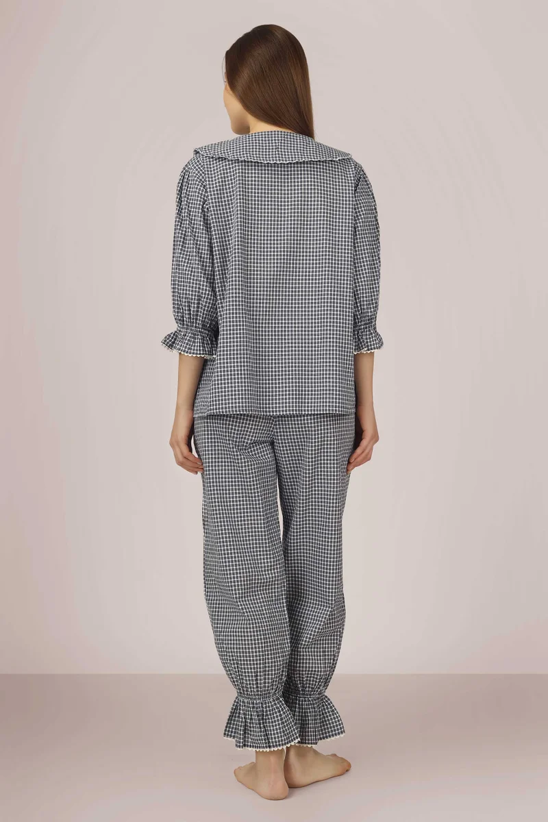 افتر دارك طقم بيجامة مطرزة عتيقة