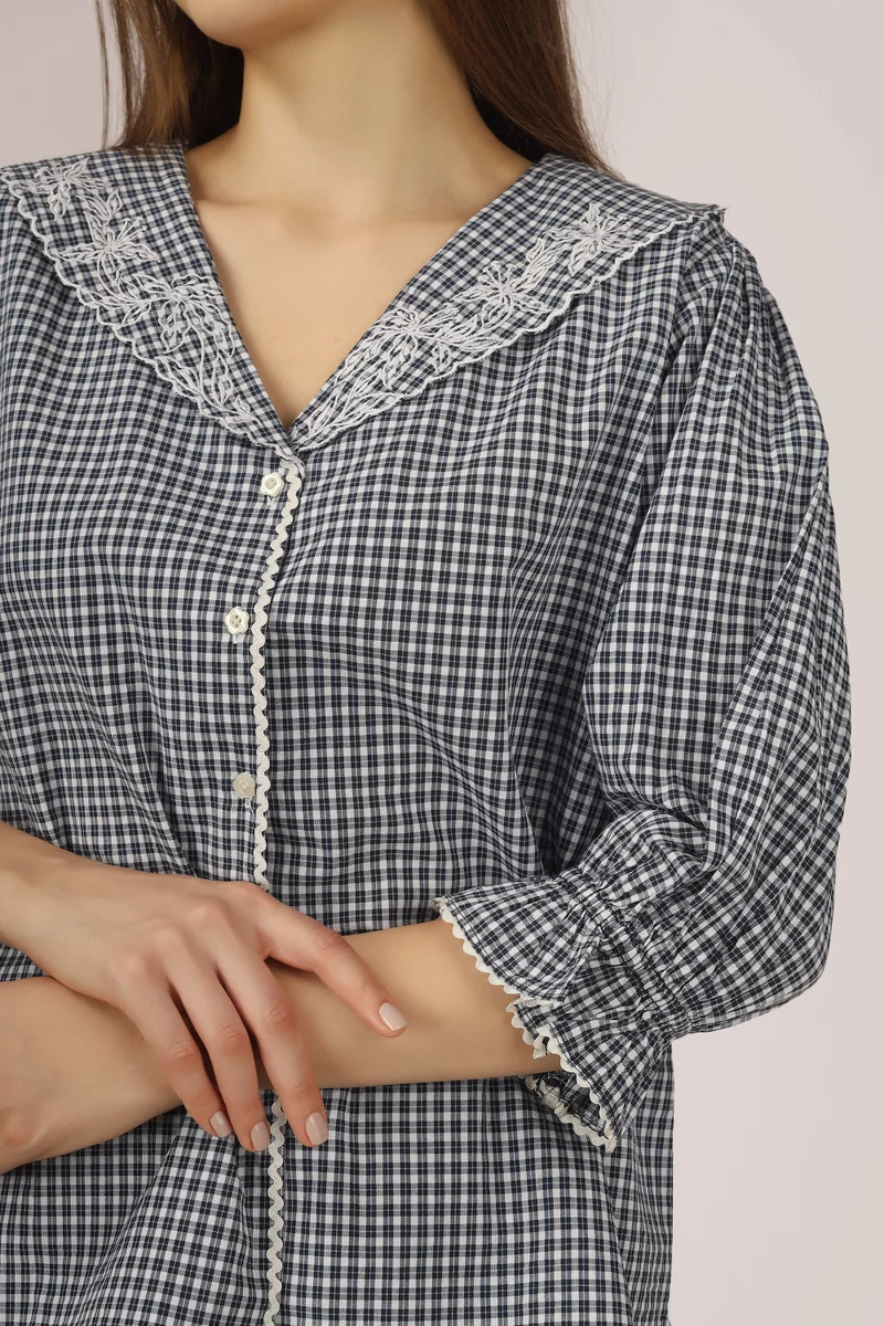 After Dark Sak, Embroidered Pyjama Suit Vintage