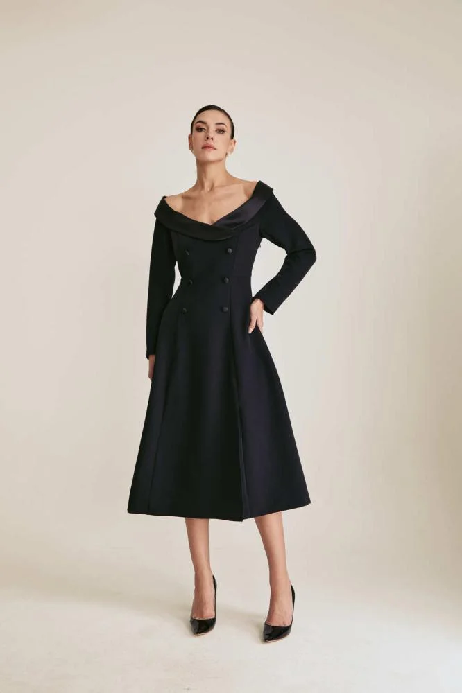 Tenda Off-Shoulder Dress with Double Buttons Black