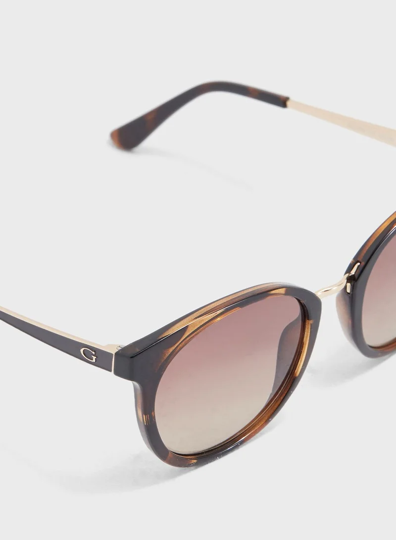 GUESS Round Sunglasses