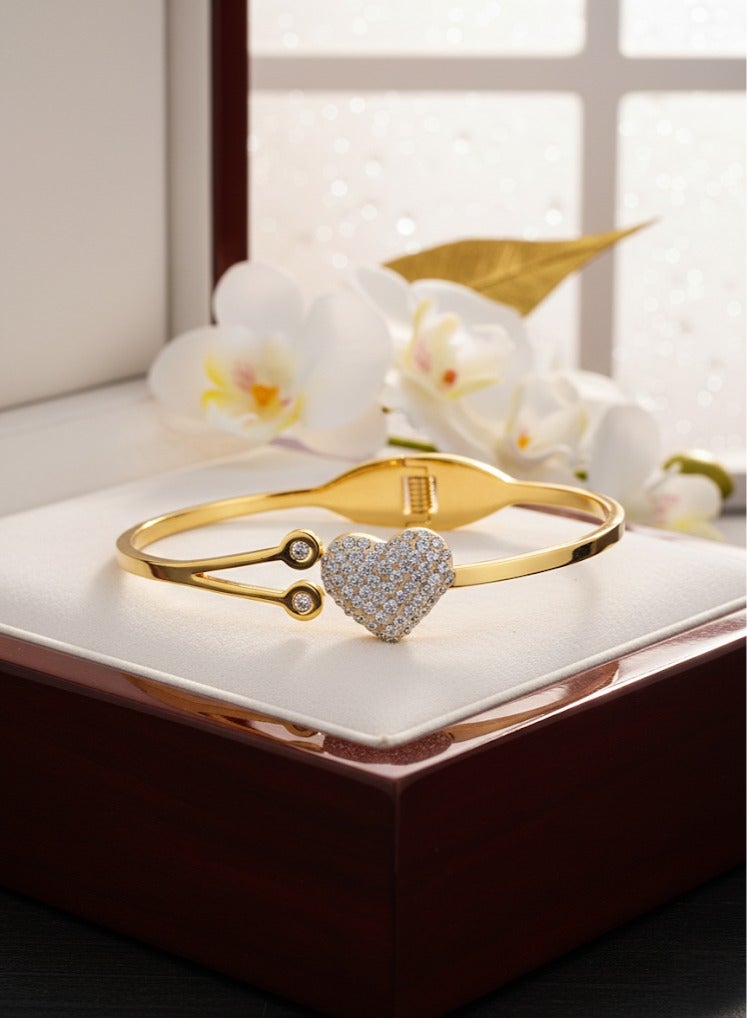 فلافي إسوارة نسائية فخمة ستانلس ستيل على شكل قلب مرصع بفصوص زركون لامعة - Image 1