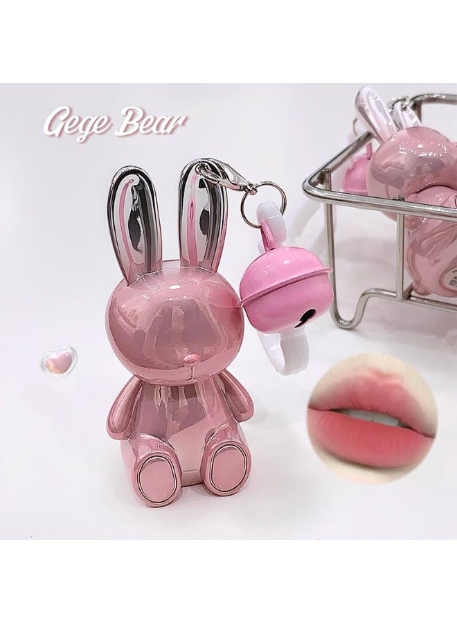 دب جيجي كريم الشفاه المخملي "بينك رابيت" (Pink Rabbit) من Gege Bear – أحمر شفاه مطفي (Matte) للنساء، يدوم طويلاً ومقاوم للماء، خفيف الوزن وعالي الصبغة، لا يسبب الجفاف، مرطب وناعم القوام، متوفر بدرجات الأحمر الهادئ والنيود (Nude) لتناسب جميع ألوان البشرة (الدرجة 04 - Berry، 1.8 جم). - Image 3