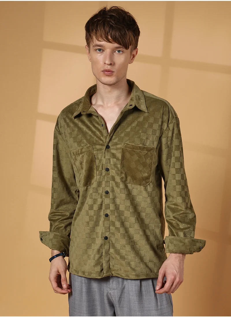 كامبوس سوترا Men's Olive Green Cubic Velvet Utility Shacket