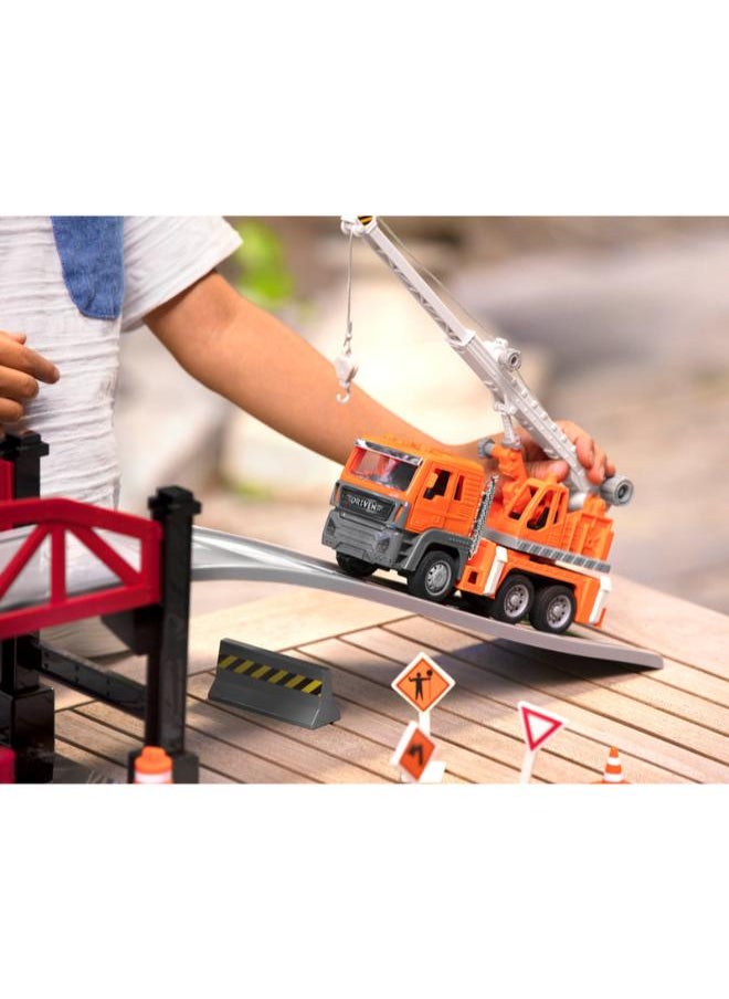 DRIVEN Driven - Construction Bridge Playset  - Image 3