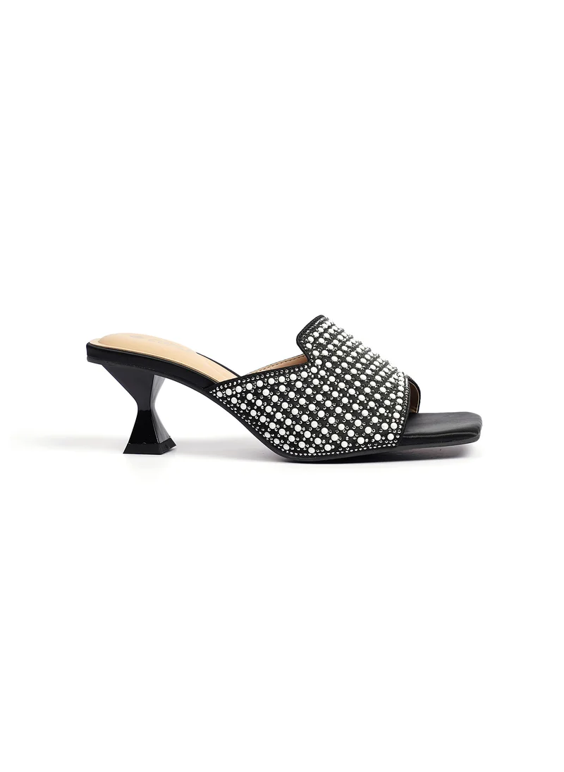 كيوبل Womens classic embelished mules Sandals