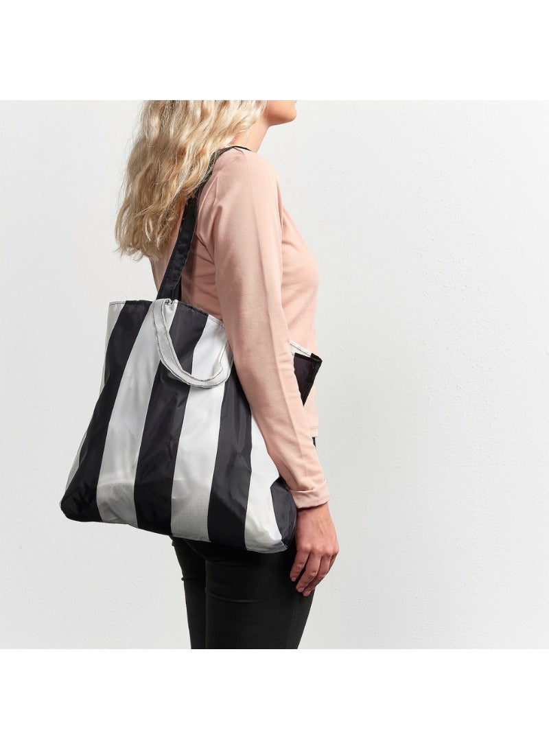 حقيبة مشتريات، مخططة أسود/أبيض، ٣٦×٤٥ سم، خفيفة الوزن وقابلة لإعادة الاستخدام - Image 2