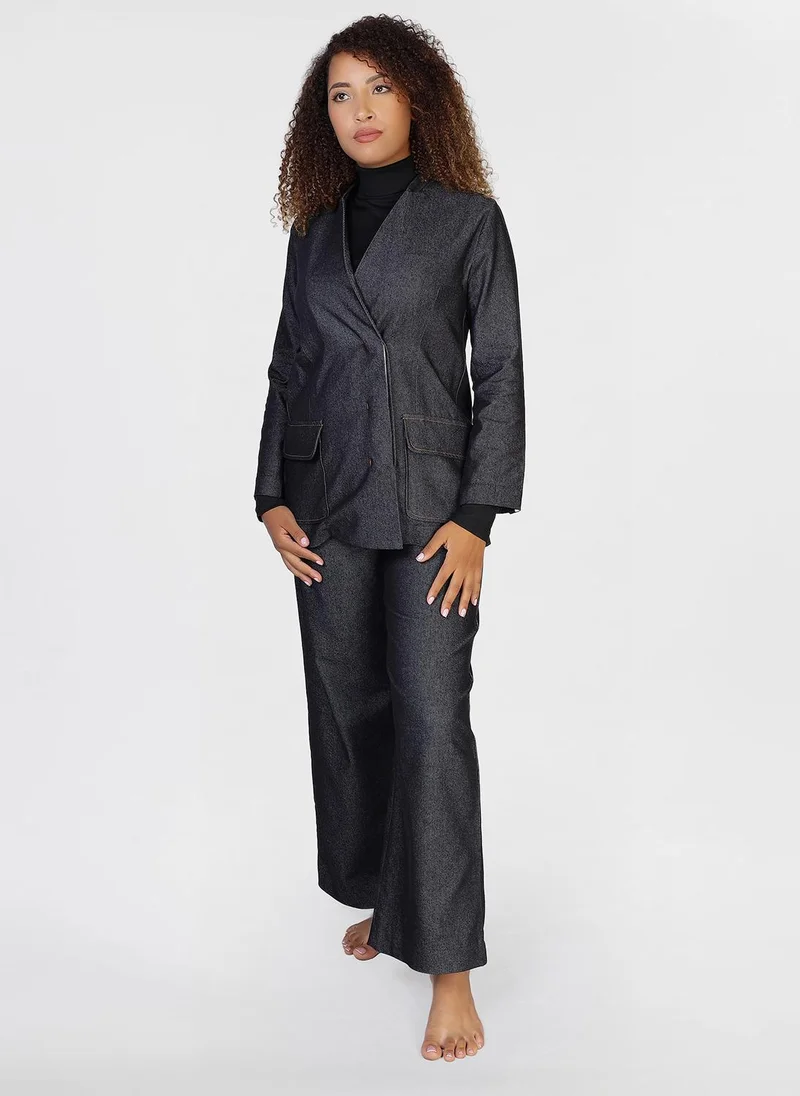Jimmy Le Bond 2 PC Jeans Suit -of blazer featuring flap pockets and paired with wide-leg trouser and Belt