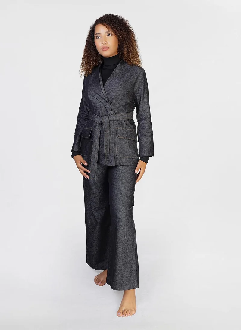 Jimmy Le Bond 2 PC Jeans Suit -of blazer featuring flap pockets and paired with wide-leg trouser and Belt