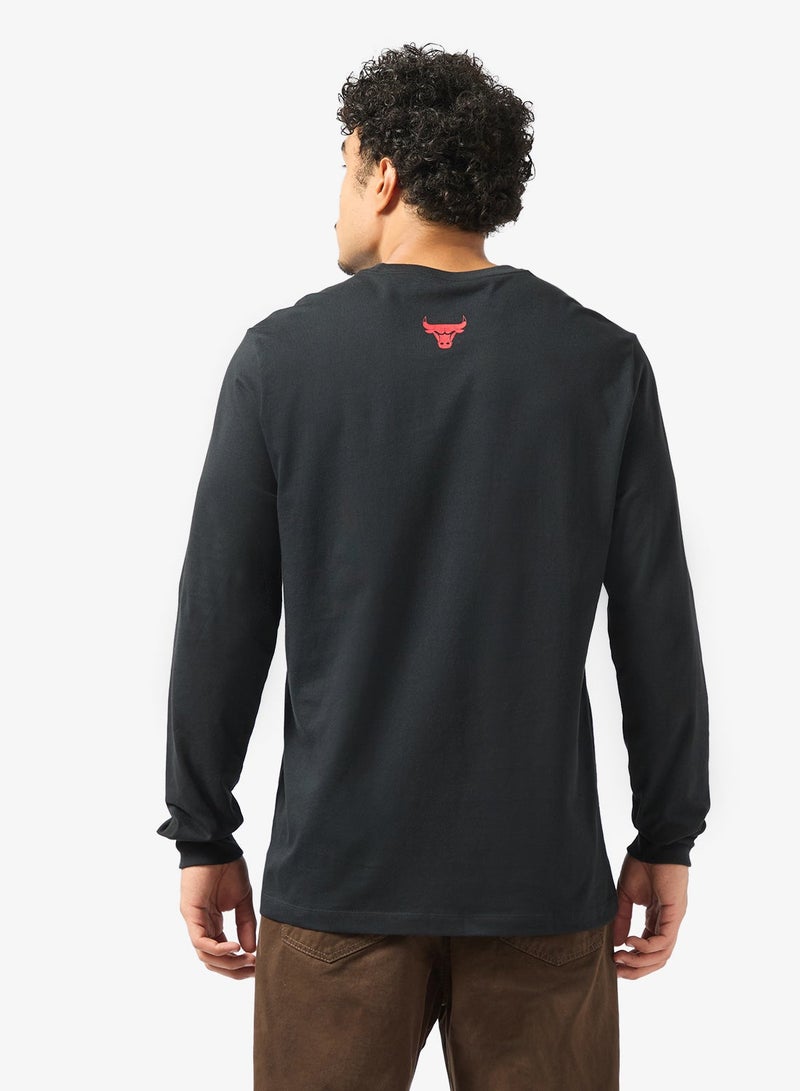 Nike Nba Chicago Bulls Jordan Long Sleeve T-Shirt - Image 2