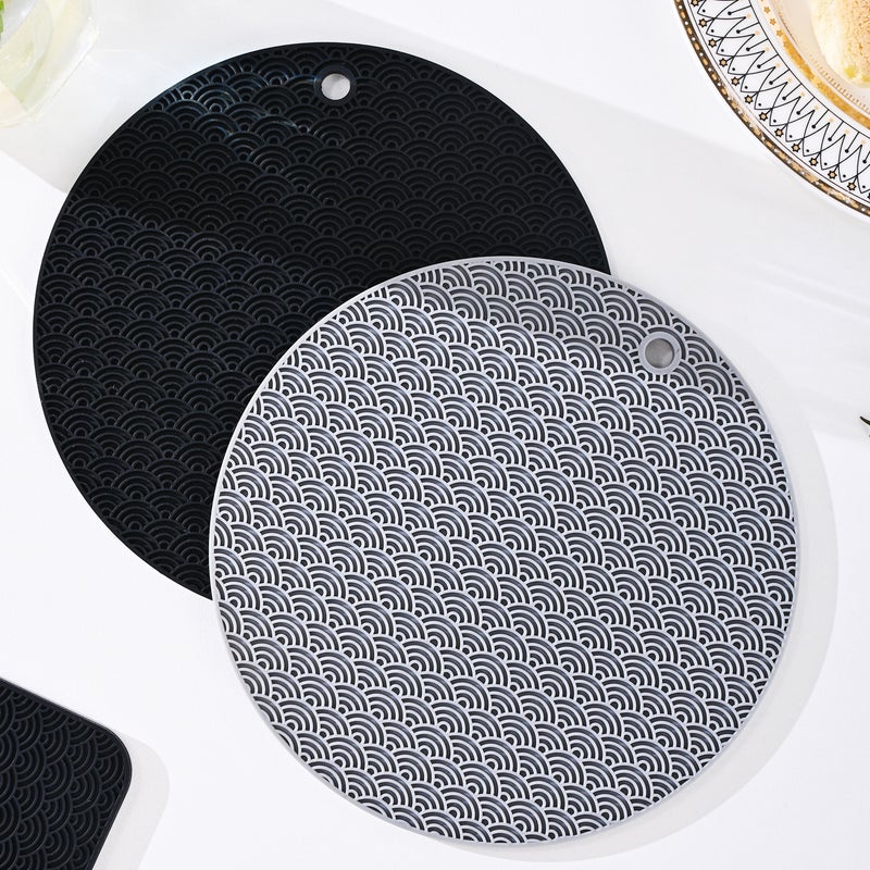 Haibo Xiangyun Pattern New Heat Insulation Pad Square Round Kitchen Pot Pad Simple Anti-scalding Dining Table Honeycomb Silicone Heat Insulation Pad(gray round, 18cm) - Image 2