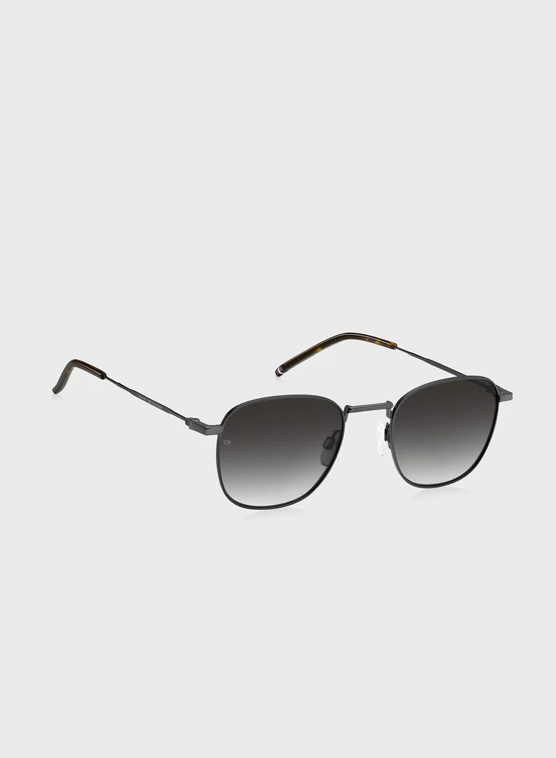 TOMMY HILFIGER Aviator Sunglasses