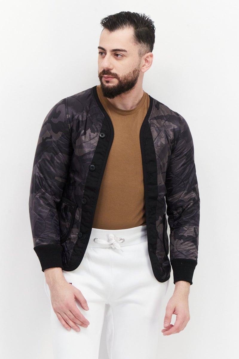 Alpha Industries جاكيت مبطن بأكمام طويلة للرجال بتصميم تمويه، مزيج رمادي - Image 1