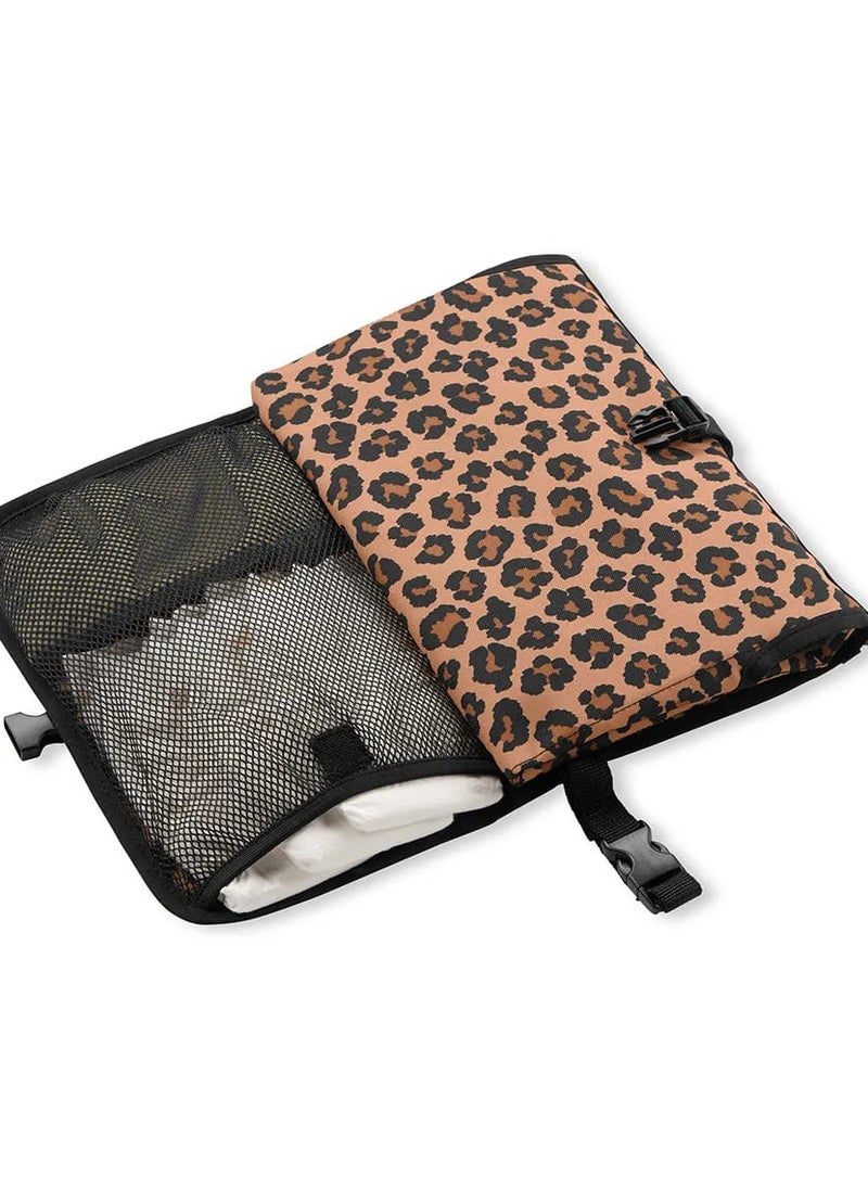 Pronto Changing Station Classic Leopard - pzsku/ZA7596E7C2A1A14EB1220Z/45/_/1709375082/10ad3371-a185-438c-956e-0fbeefa1bb3e