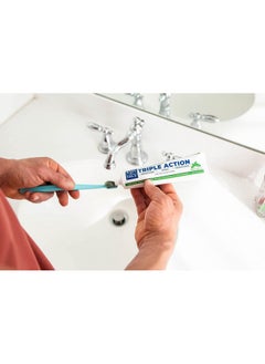 Kiss My face Triple Action Herbal Mint Gel Toothpaste Sls And Fluoride Free Removes Plaque Prevents Tartar And Whitens Teeth With Added Tea Tree Oil No Artificial Colors Or Flavors 4.5 Oz  - Image 4