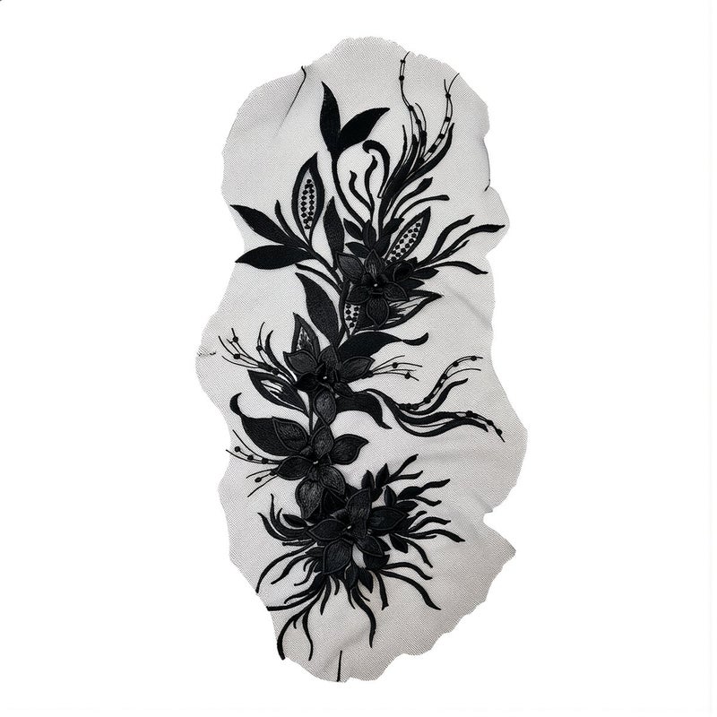 Reinforced Embroidery Lace Fabric Non Fray High Density Stitching For Long Term Use - Image 1