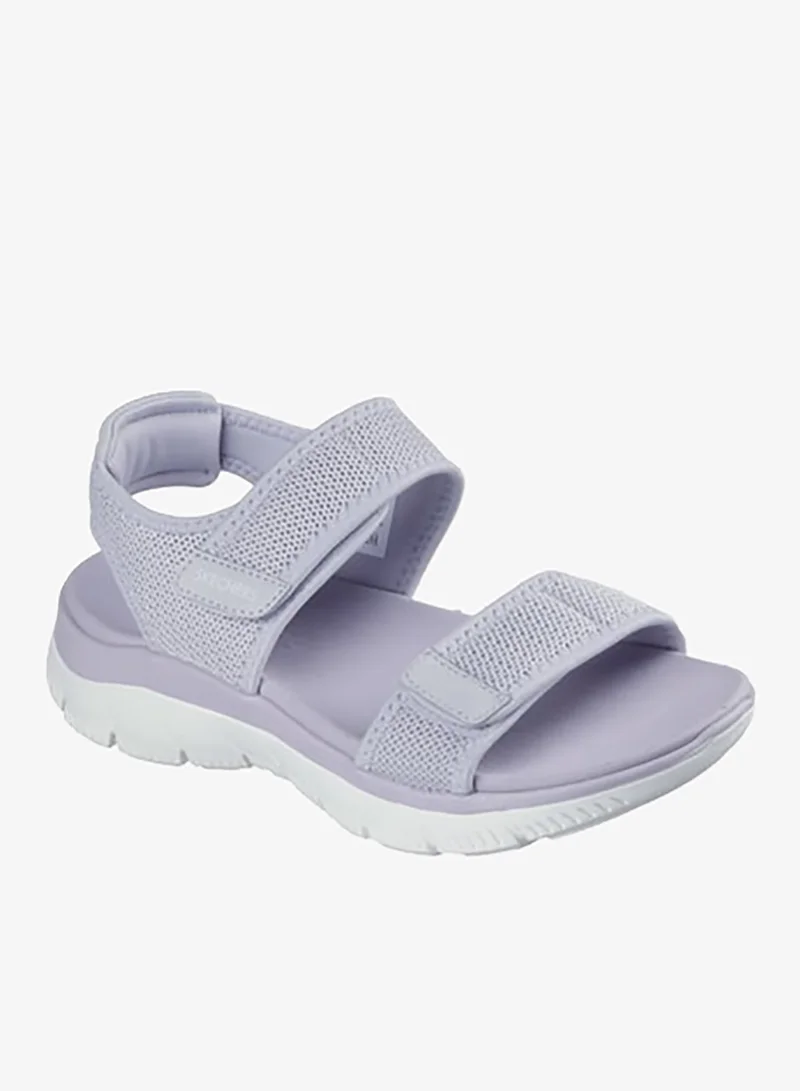 سكيتشرز صنادل القمم