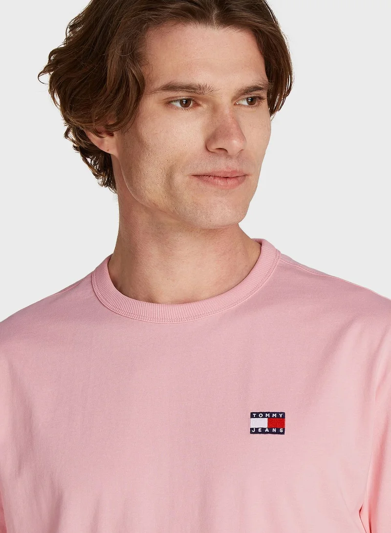 TOMMY JEANS Logo Crew Neck T-Shirt