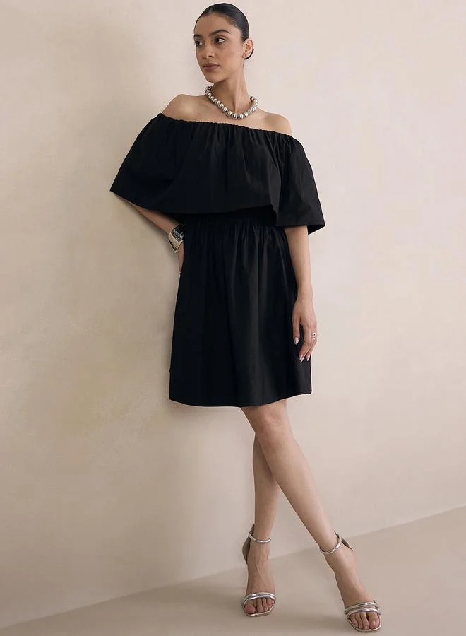 فيميلا Off-Shoulder Flounce Dress