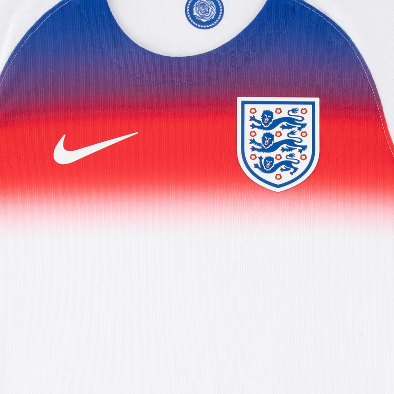 Nike Kids' England 2025 Home Authentic Football Jersey (Women's Team)