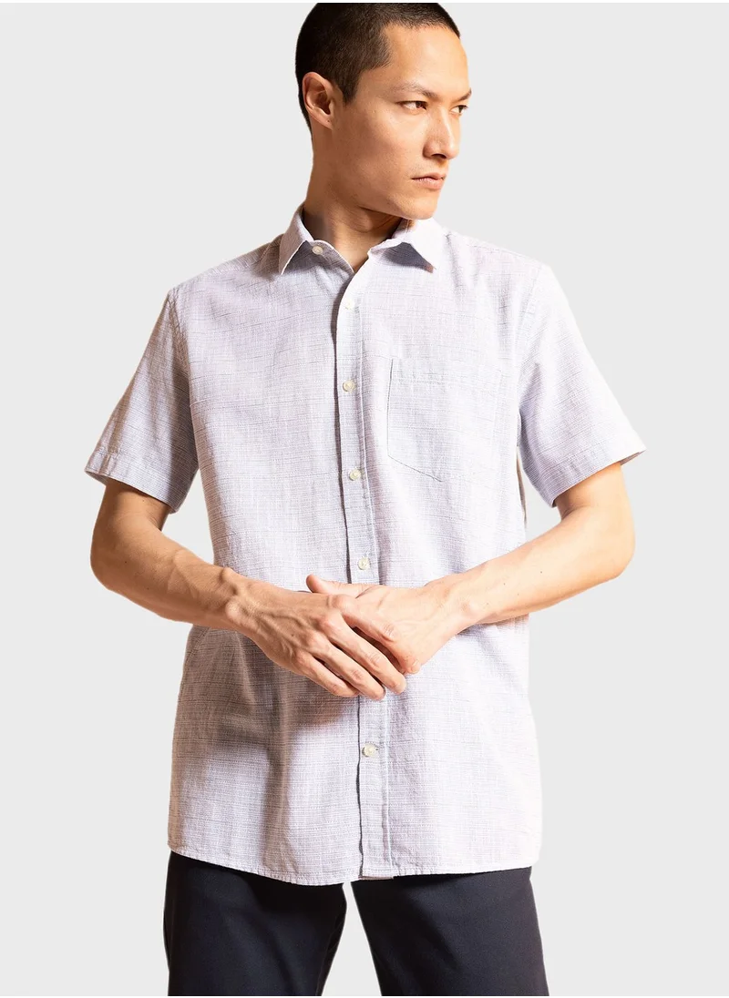 DeFacto Essential Regular Fit Shirt