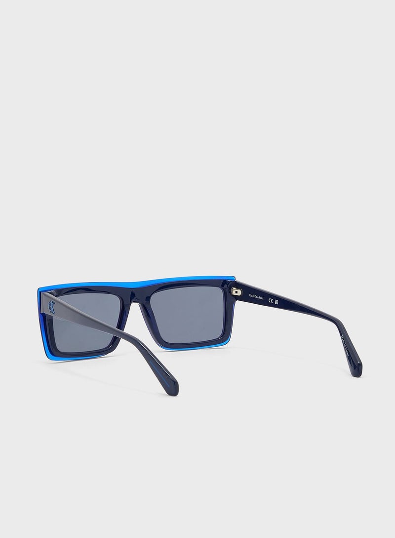 Calvin Klein Jeans Ckj23657S Oversized Sunglasses - Image 3