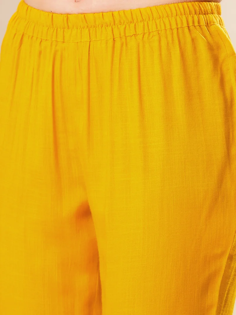globus Women Yellow & White Floral Printed Panelled A-Line Kurta With Trousers
