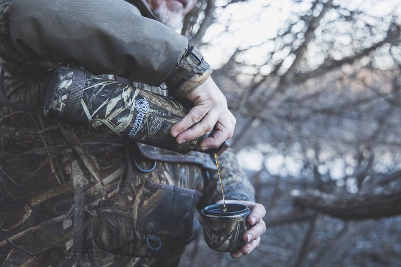 Cupped Waterfowl 1 Liter Hot/Cold Camo Thermos | Realtree MAX-7 Camo - Image 2