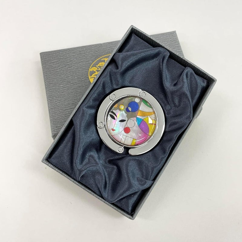 PLAY Mother of Pearl Purse Hook Magnet Clip Table Handbag Hanger Foldable Table Holder (Woman) - Image 4