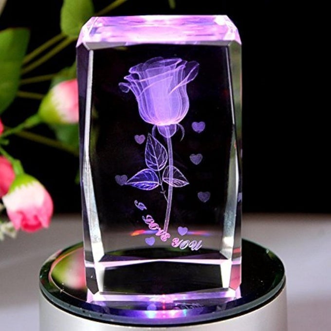 K9 CRYSTAL MATERIAL 3D LASER ETCHED CRYSTAL ROTATING ROSE 4 LED COLORFUL LIGHTS CAN BE ROTATED