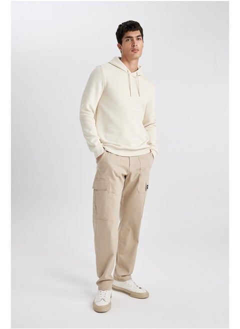 Man Relax Fit Woven Trousers