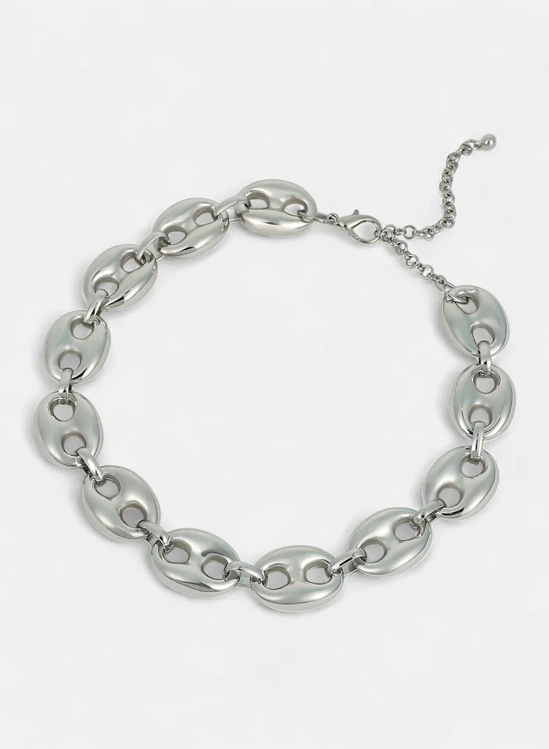 Sohi  Women The Chunky Coffee-Bean Chain Necklace | Chrome  Colour | One-Size | Metallic Alloy Material | Lobster Clasp Closure | Necklace For Casual & Evening Wear for Women | Best Price UAE
