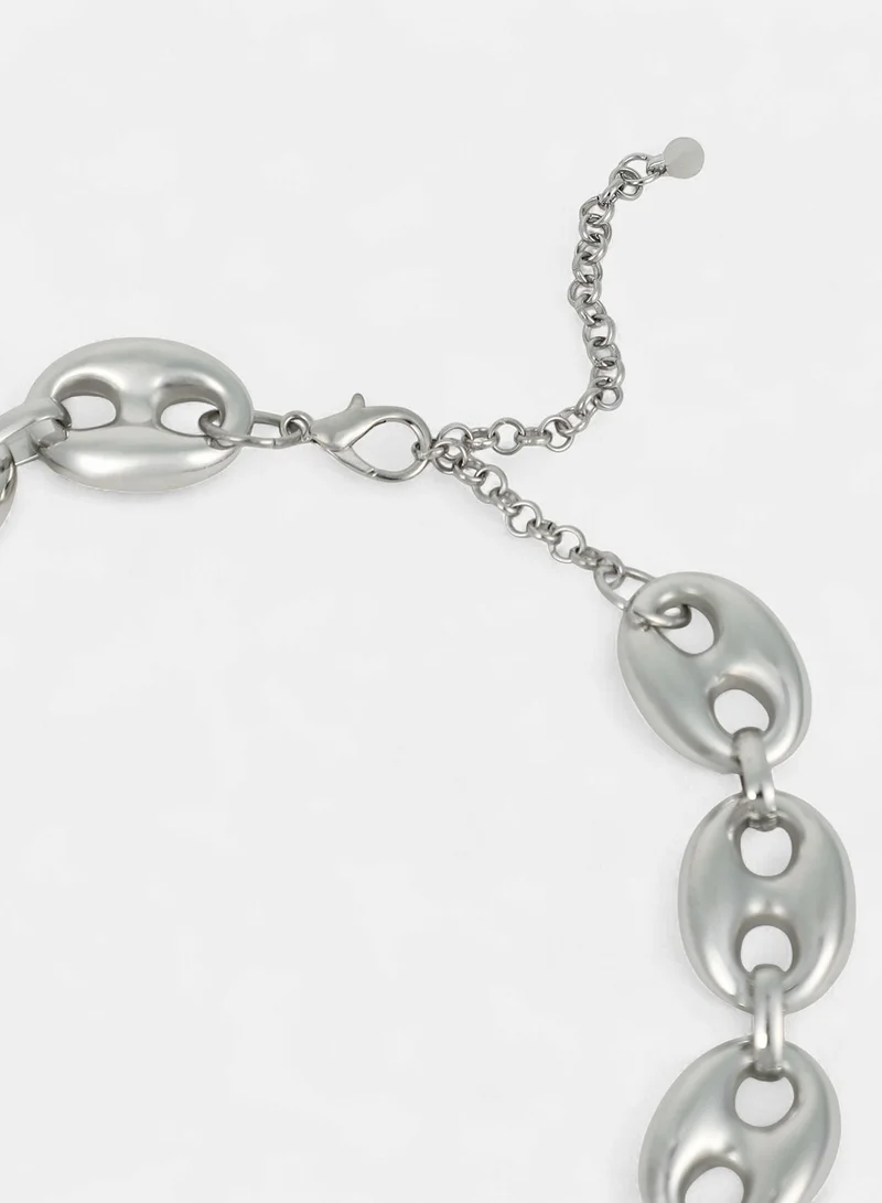Sohi  Women The Chunky Coffee-Bean Chain Necklace | Chrome  Colour | One-Size | Metallic Alloy Material | Lobster Clasp Closure | Necklace For Casual & Evening Wear for Women | Best Price UAE