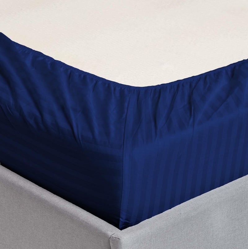 سليب ويل مجموعة من ثلاثة ملايا متناسبة من القطن الدقيق مزينة بخطوط، من Sleep Well - 150x200+17 سم (لون أزرق فاتح) - Image 3