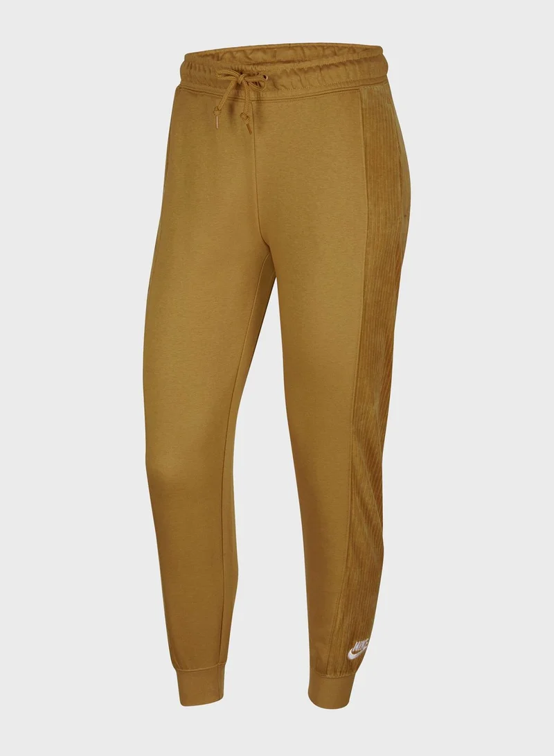 Nike NSW Heritage Velour Sweatpants