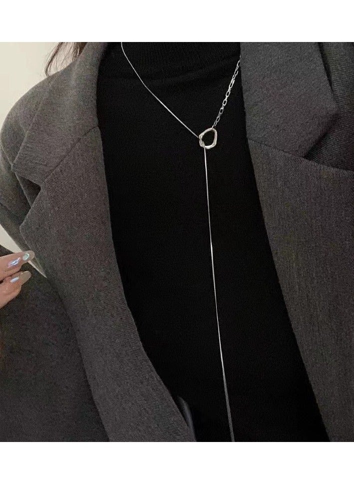 Goolsky Titanium Steel Interlocking Clasp Hoodie Necklace – Women’s Long Sweater Chain, Lightweight Luxury Autumn/Winter Accessory  - Image 3