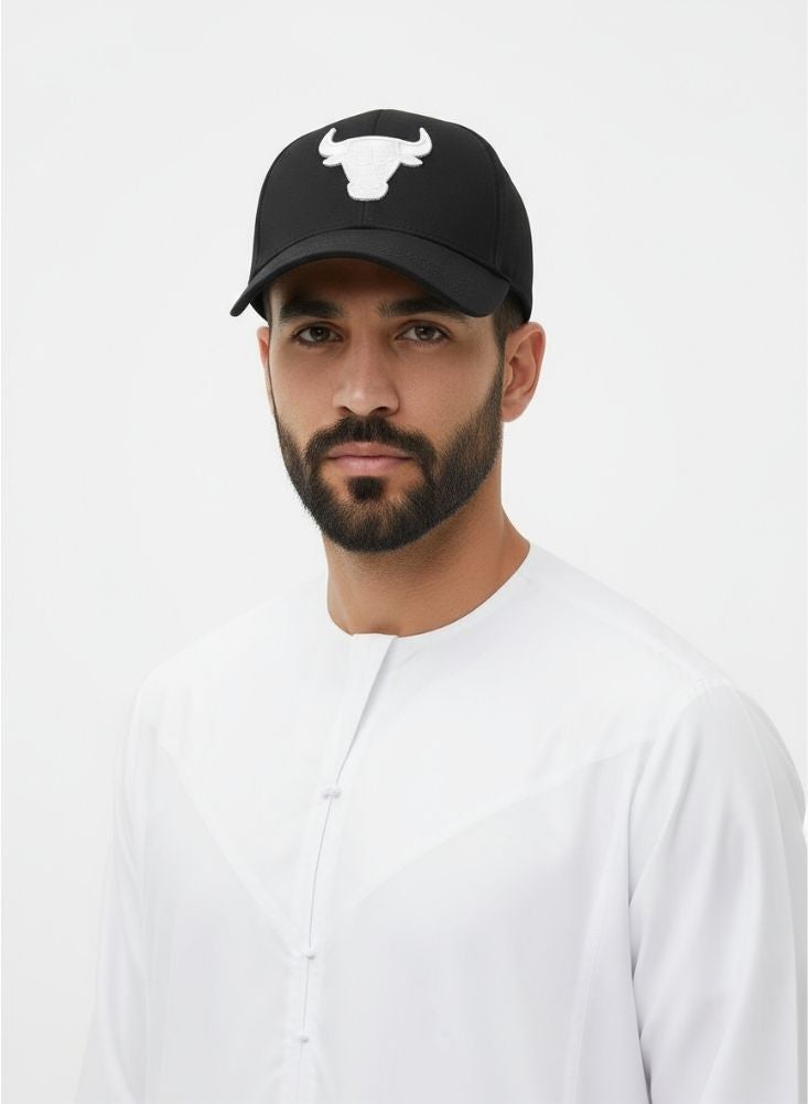 بريميم قبعة بيسبول مطرزة وقابلة للتعديل بشعار الثور باللونين الأبيض والأسود - Image 5