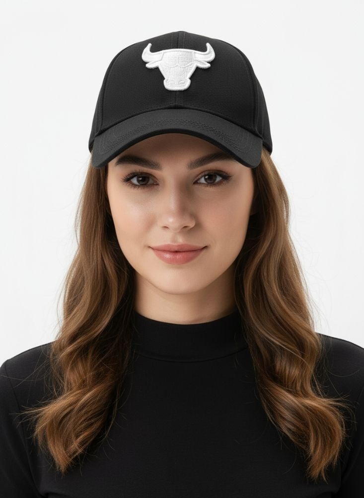 بريميم قبعة بيسبول مطرزة وقابلة للتعديل بشعار الثور باللونين الأبيض والأسود - Image 4