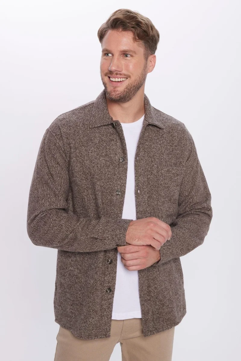تودورس Men's Relax Fit Casual Cut Lumberjack Single Pocket Plain Brown Apron Collar Winter Shirt