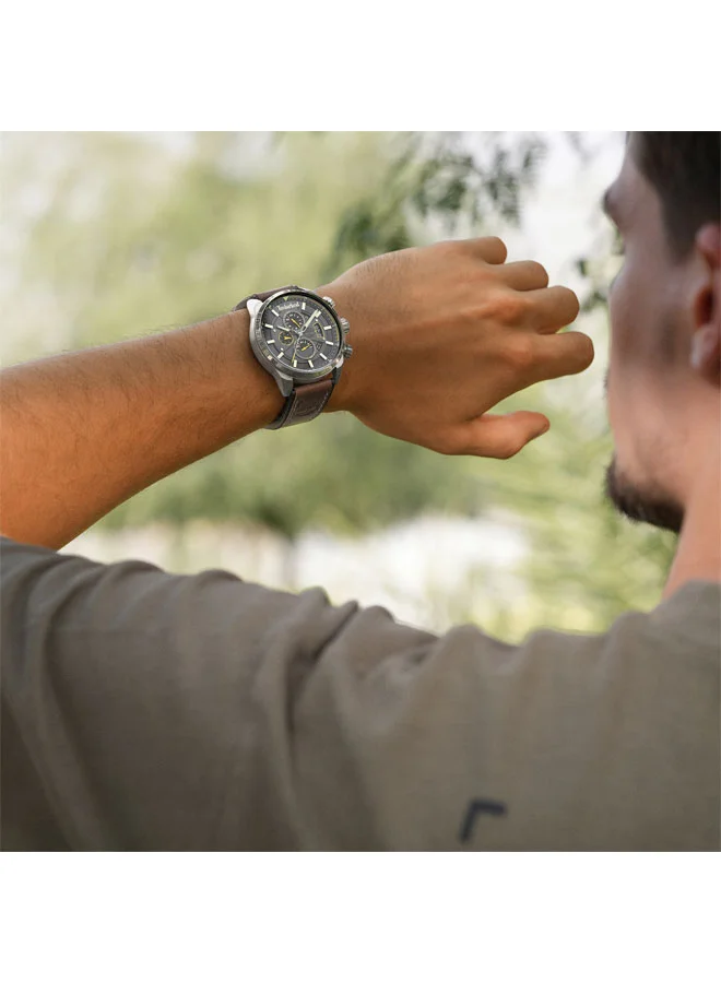 Timberland Grey Men's Calahan Grey Dial Leather Strap Multifunction Watch for Men, 46mm for Men | Best Price UAE