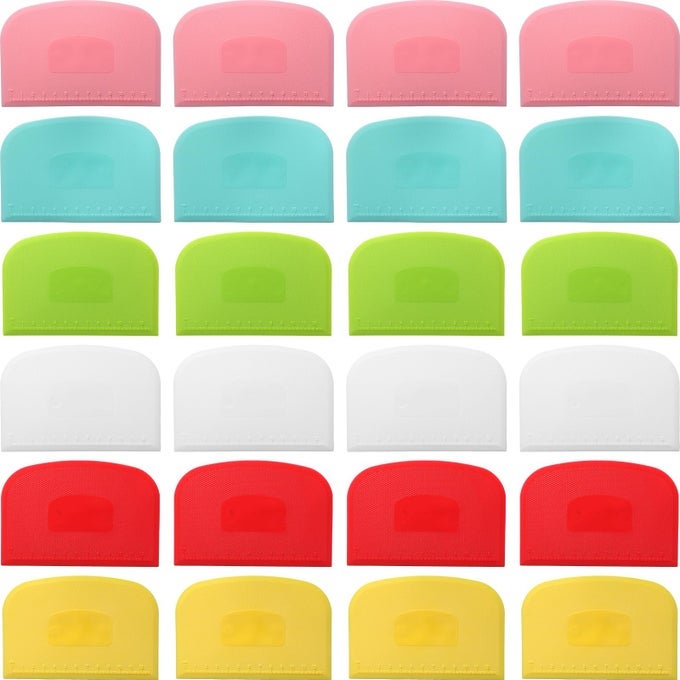24 PCS PLASTIC BENCH SCRAPER WITH SCALE FLEXIBLE DOUGH MULTIPURPOSE CAKE CUTTER PIZZA DOUGH SPATULA FOOD SCRAPER TOOL GIFT FOR BREAD PASTRY FONDANT ICING 6 COLORS