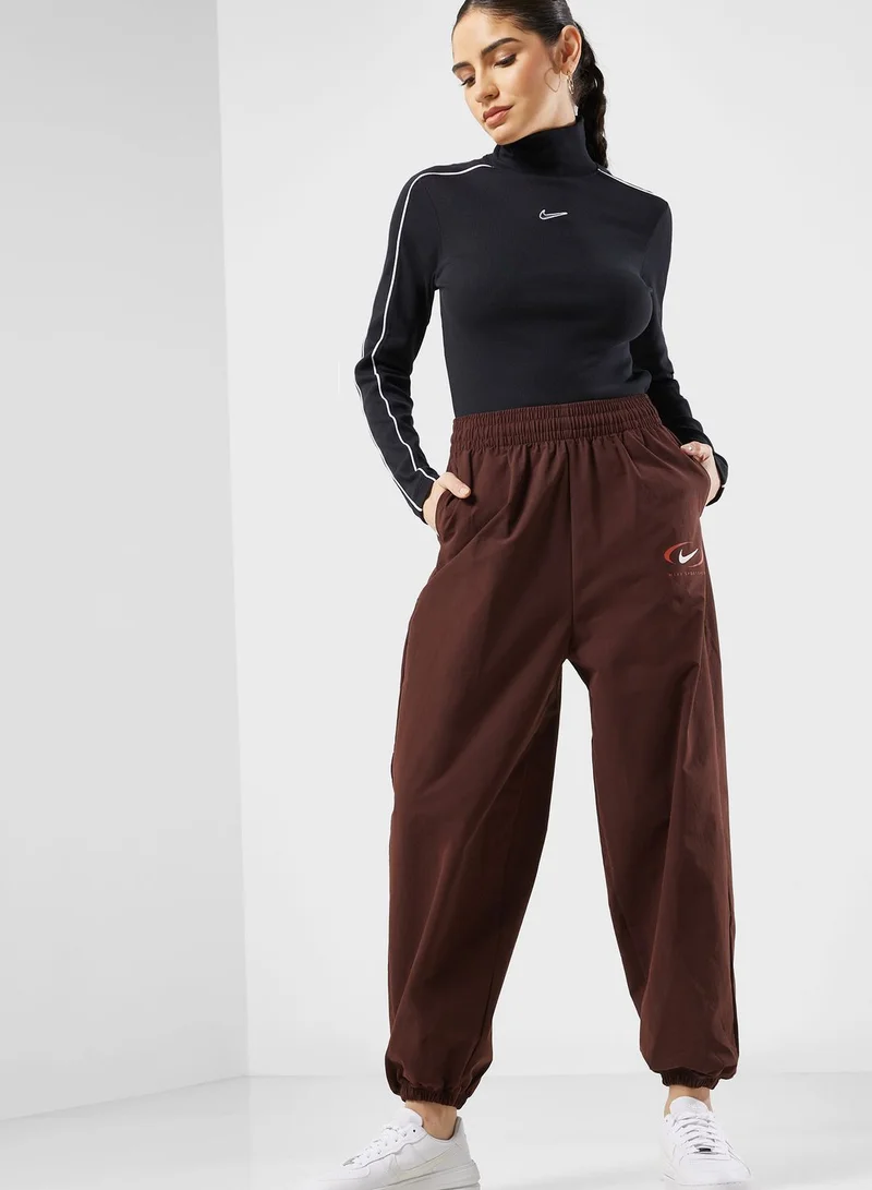 Nike Essential Mock Sweatshirt