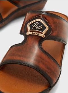 Posh La Vie Classy Arabic Sandals  - Image 5