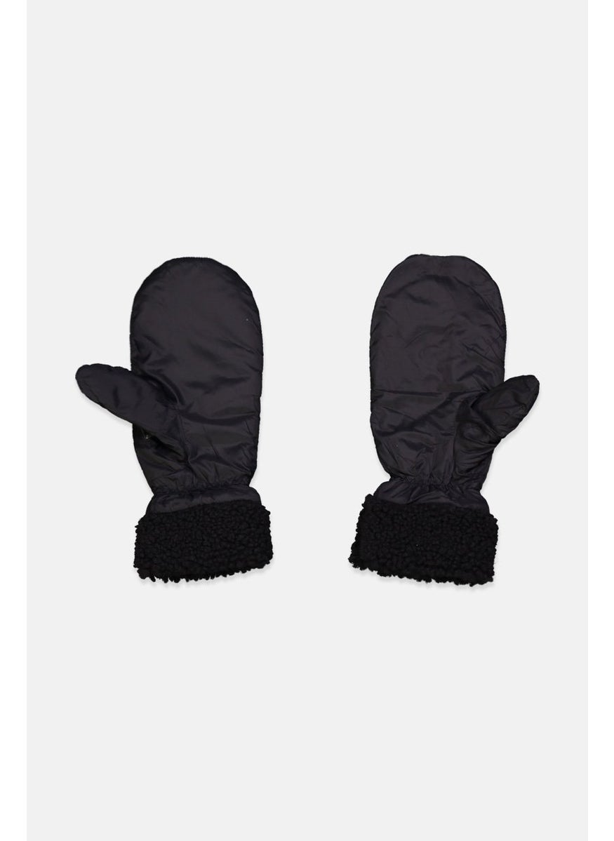 Tchibo Men 1 Piece Quilted Mittens, Black  - Image 2