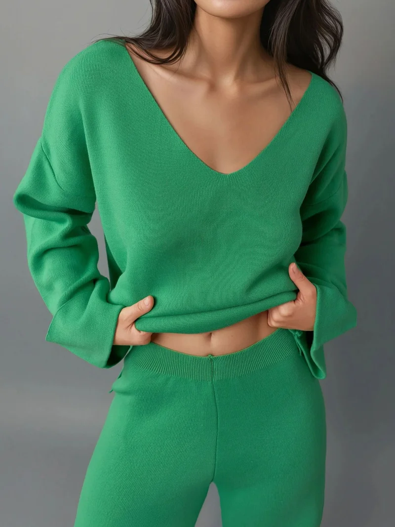 موضتي MY FASHION V- neck Sweater & High Waist Pants Knitwear Set