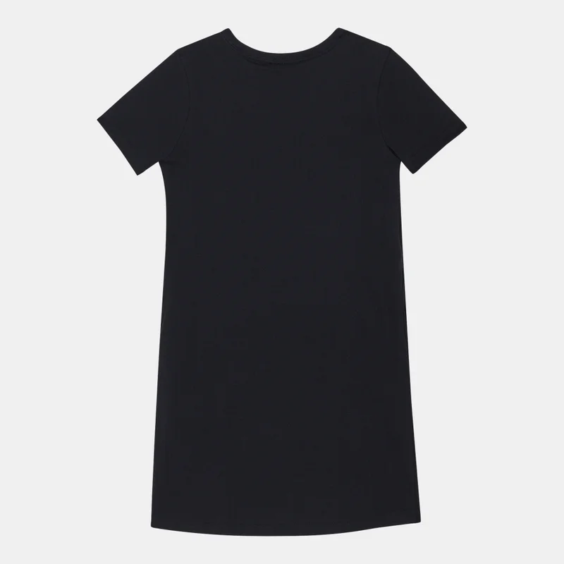 نايكي فستان تيشيرت سبورتسوير للاطفال الكبار