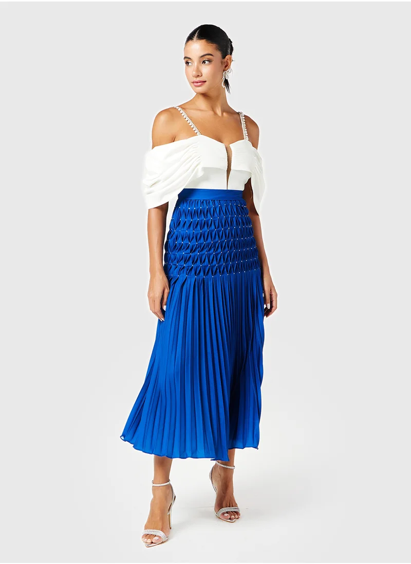 ثريدز باي اجوني Off Shoulder Patterned Waist Pleated Dress