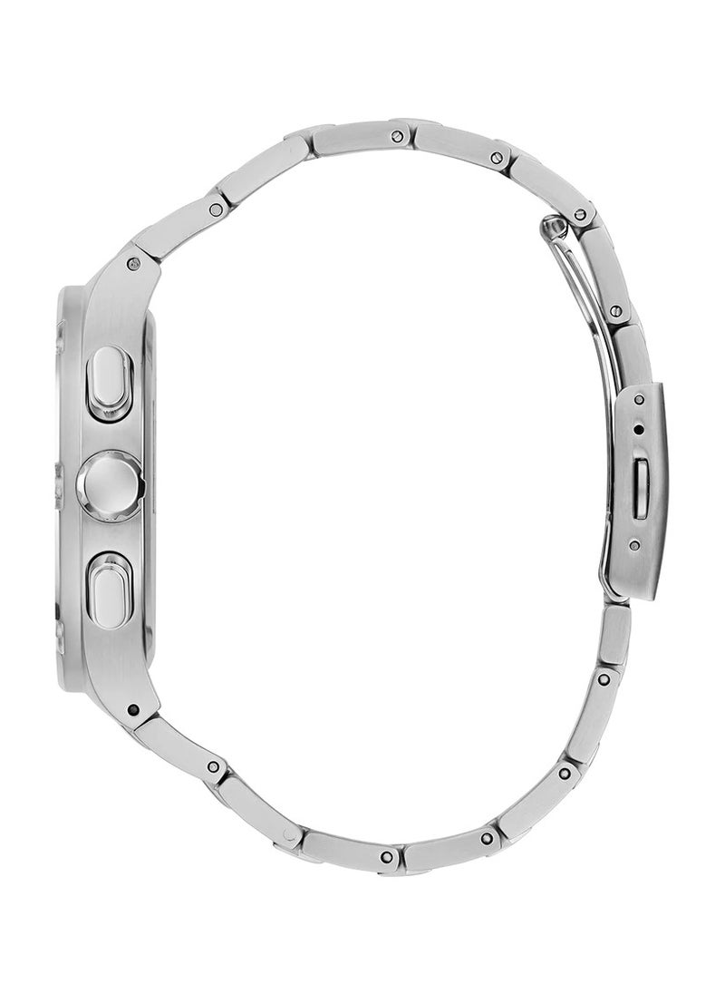 GUESS GUESS GW0572G1 – Elevate Your Style with a Sleek Silver-Tone Multi-Function Watch  - Image 4