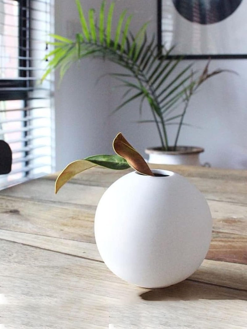 Purezento Cooee Beautiful Ceramic Decorative Vases with Unique Quality for Home Decor Center Table Flowers PotBedroom Side CornersLiving Room Decorationand Party Centerpieces White - Image 3