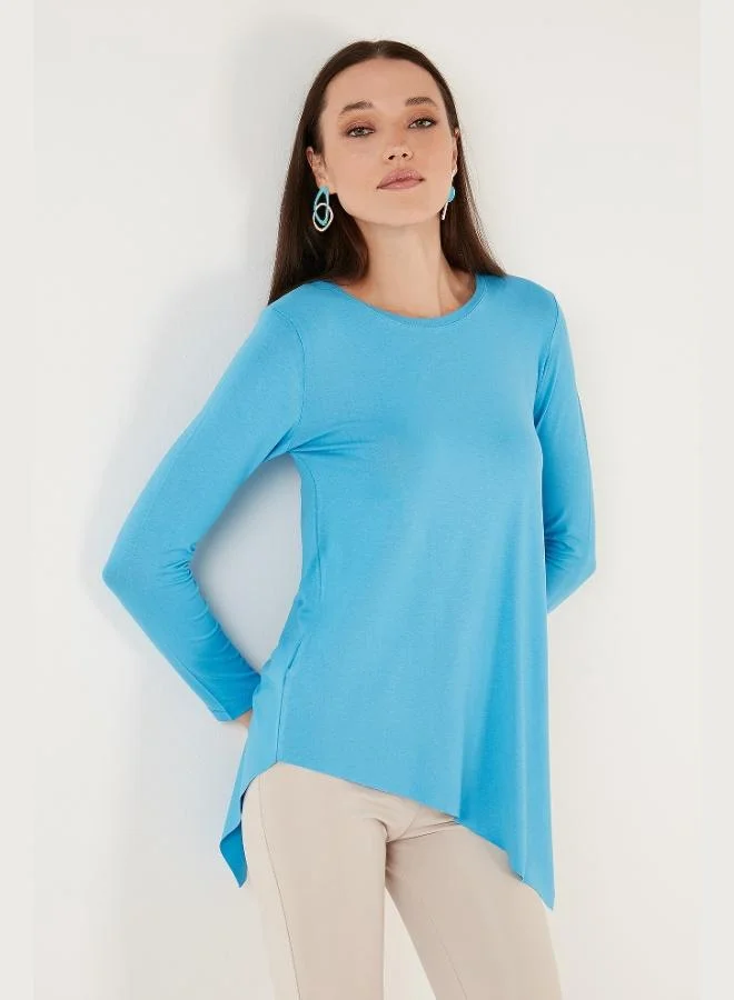 ليلا بلوزة ليلى بياقة مستديرة وقصة غير متماثلة للنساء