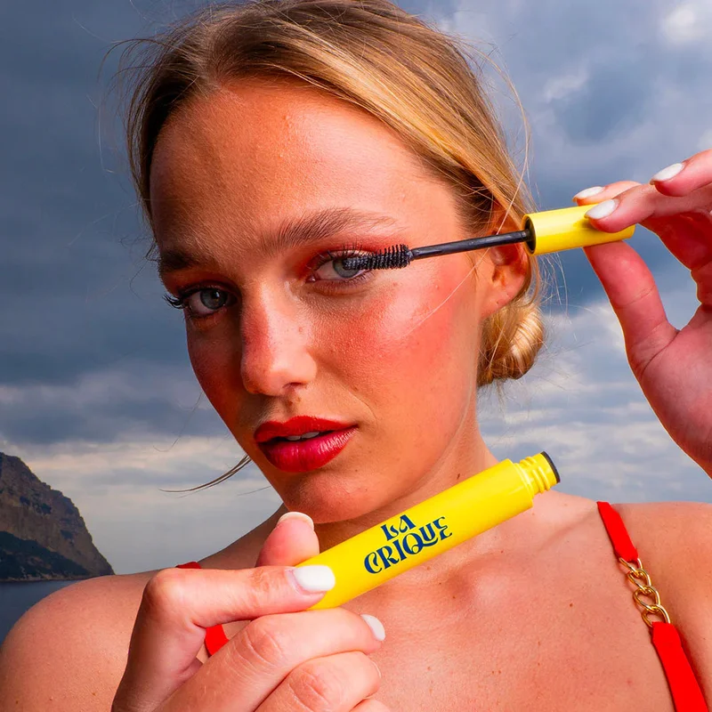 LA CRIQUE ماسكارا حجم طبيعي 9 مل - اللون الأسود